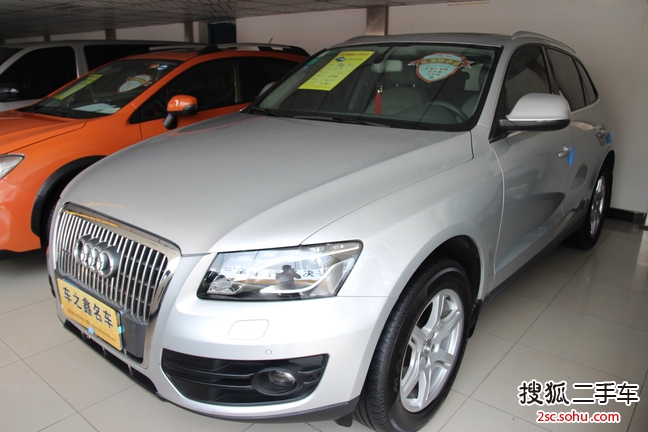 奥迪Q52010款2.0TFSI 技术型