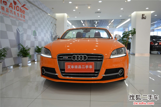 奥迪TT2011款TTS Roadster 2.0TFSI quattro