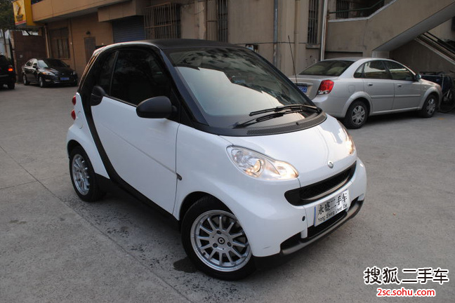 smartfortwo1.0L MHD 硬顶激情版