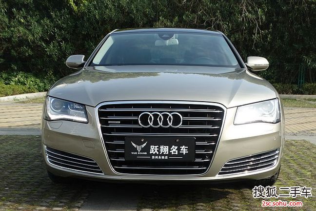 奥迪A8L2013款45 TFSI quattro舒适型