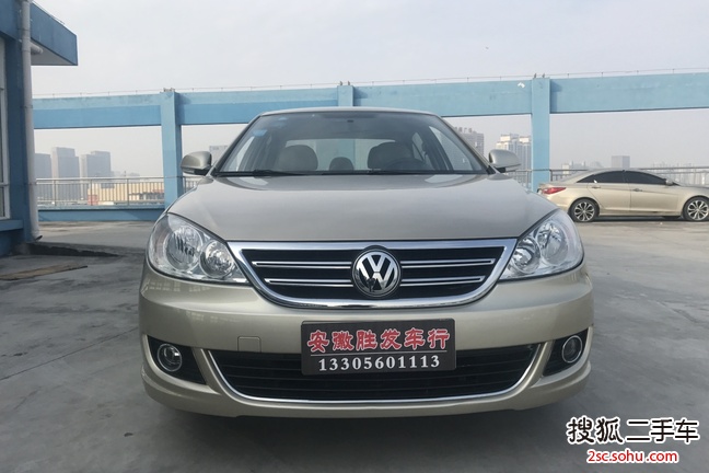 大众朗逸2011款1.4TSI DSG 品雅版