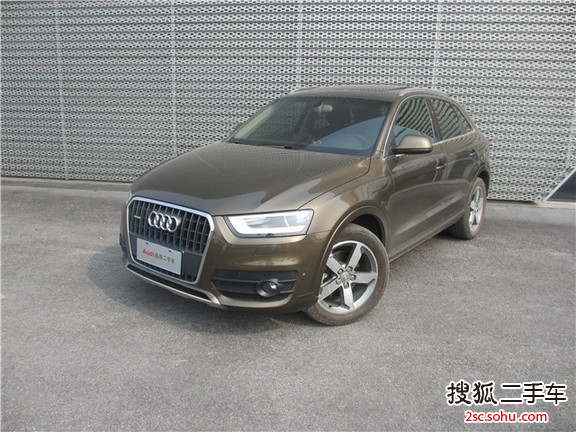 奥迪Q32013款35 TFSI 全时四驱舒适型