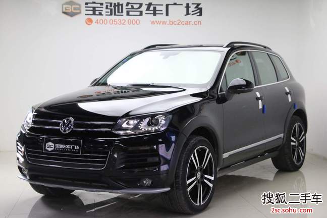 大众途锐2014款3.0TSI V6 黑色探险者 