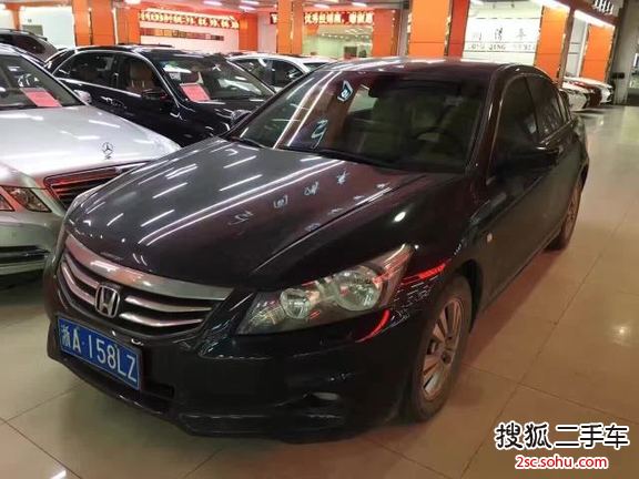 本田雅阁2012款2.0L SE