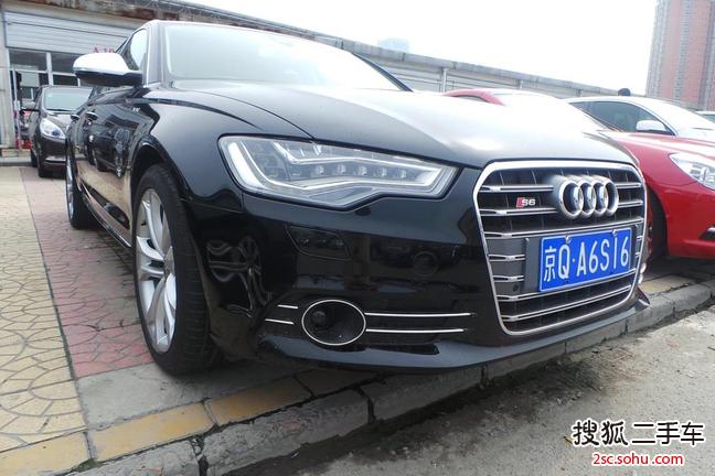 奥迪A6L2014款50 TFSI quattro 豪华型