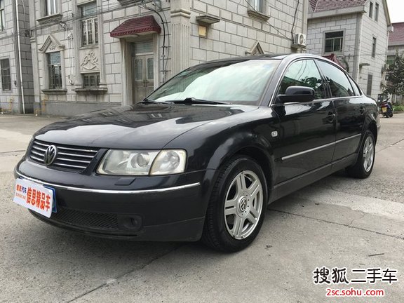 大众帕萨特领驭2004款2.8V6 豪华型自动5速