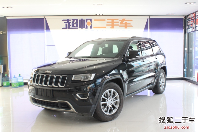 Jeep大切诺基2016款3.0L 精英导航版