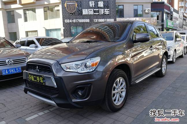 三菱新劲炫 ASX2015款2.0L 自动两驱精英版