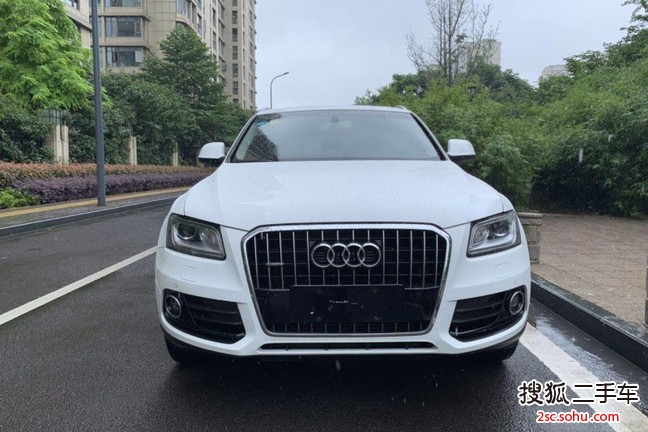 奥迪Q52013款40 TFSI 舒适型