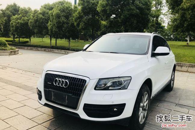 奥迪Q52011款2.0TFSI 豪华型