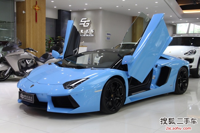 兰博基尼Aventador2013款LP700-4 敞篷版