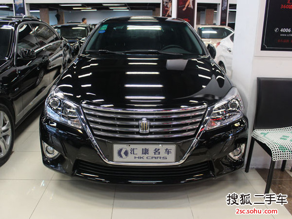 丰田皇冠2012款V6 2.5 Royal 真皮版