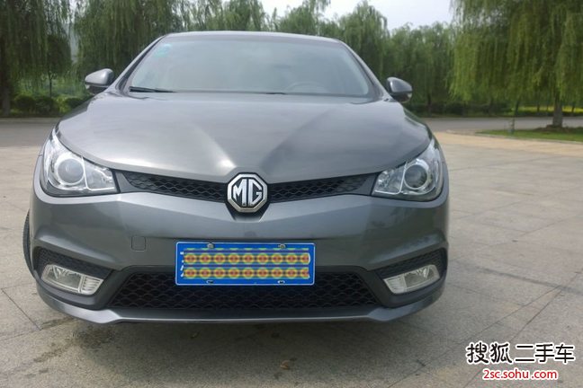 MG52012款1.5L 手动 豪华版