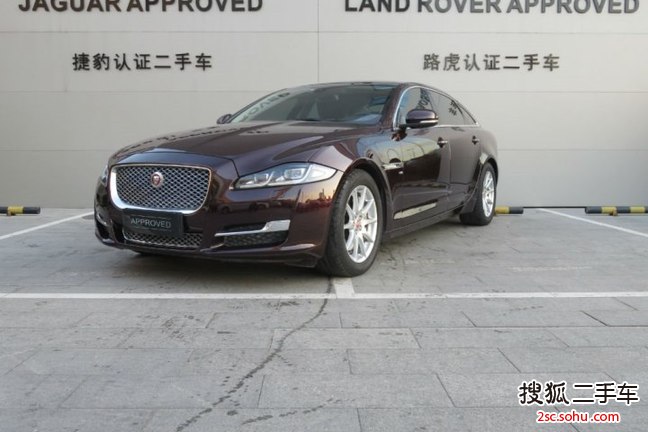 捷豹XJ2016款XJL 3.0T 两驱典雅商务版