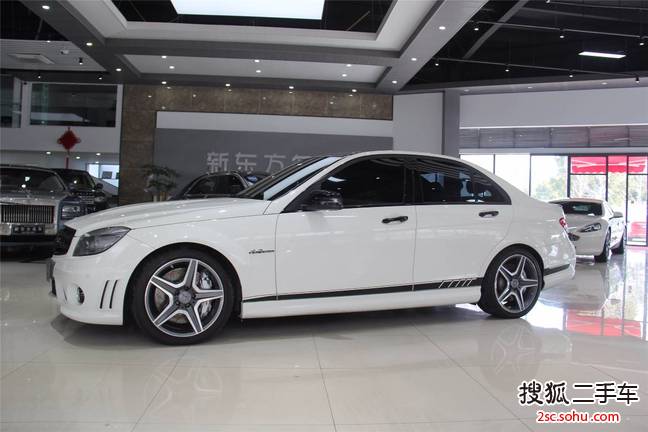 奔驰C级AMG2010款C63 AMG 动感型增强版