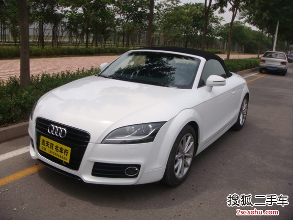 奥迪TT2012款TT Roadster 2.0TFSI典雅版