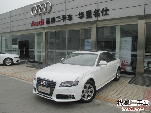 奥迪A4L2011款2.0TFSI 技术型