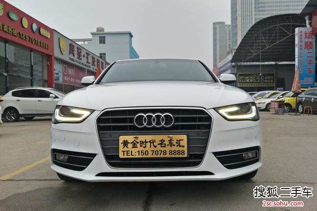 奥迪A4L2015款35 TFSI 自动舒适型