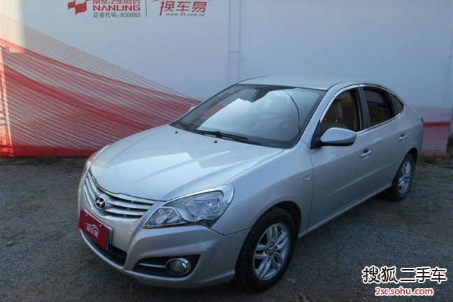 现代悦动2011款1.6L 手动舒适型