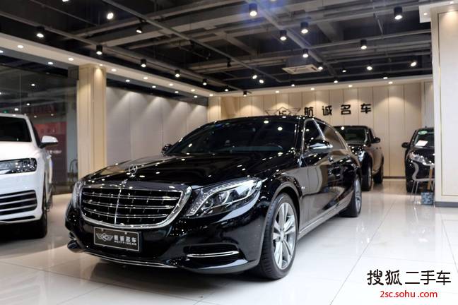 奔驰迈巴赫S级2016款S 400 4MATIC