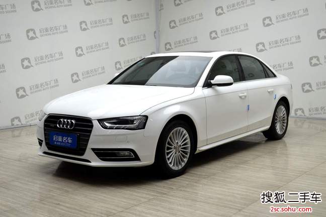 奥迪A4L2013款40 TFSI quattro个性运动型