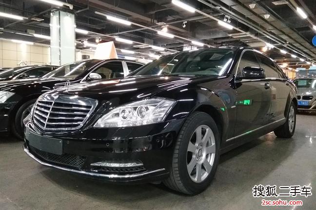 奔驰S级2012款S300L 尊贵型 Grand Edition