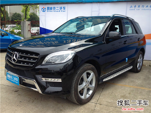 奔驰M级2014款ML320 4MATIC