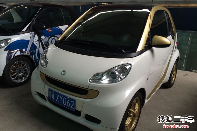 smartfortwo2012款1.0 MHD龙年特别版