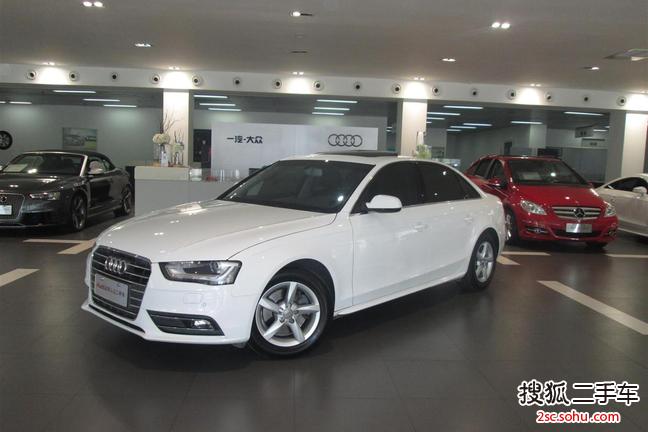 奥迪A4L2013款35 TFSI 自动舒适型