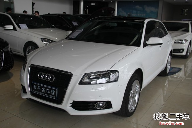 奥迪A3 Sportback2013款35 TFSI 尊贵型