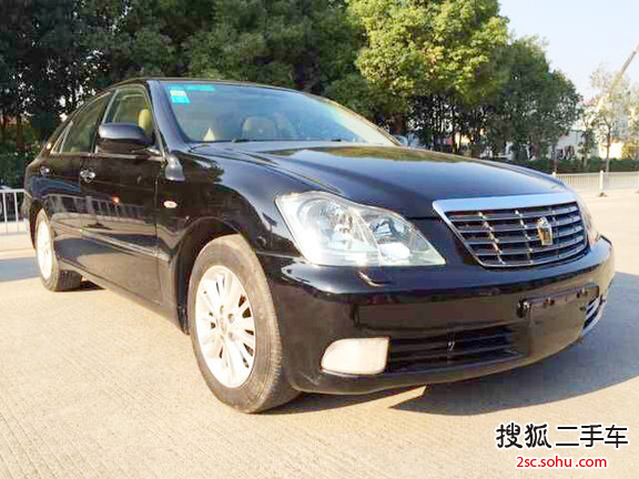 丰田皇冠2007款2.5L Royal 真皮版