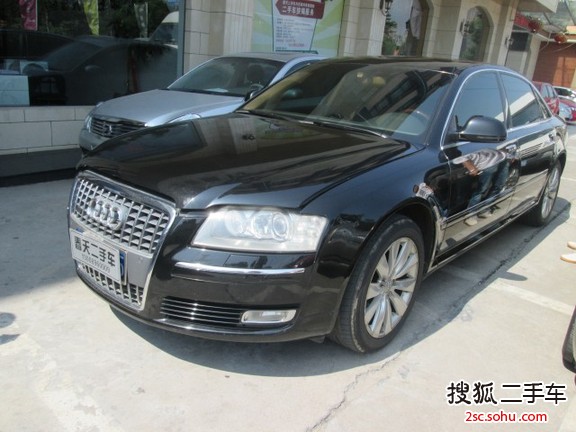 奥迪A8L2011款3.0TFSI low quattro 舒适型