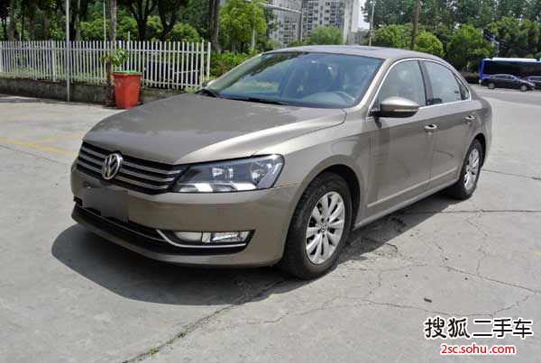 大众帕萨特2011款1.8TSI AQ 尊荣版