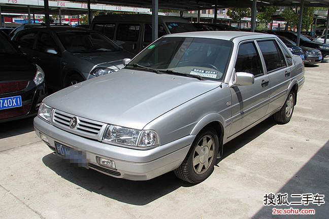 大众桑塔纳2003款2000 GLS 手动