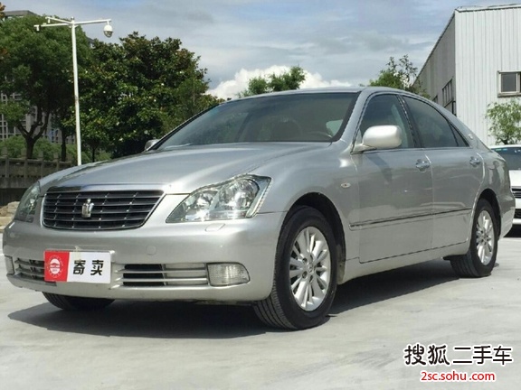 丰田皇冠2006款2.5L Royal 真皮版