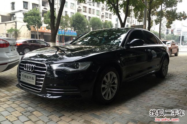 奥迪A6L2012款30 FSI 舒适型(2.5L)