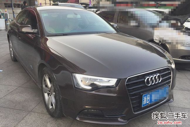 奥迪A5掀背2014款45 TFSI