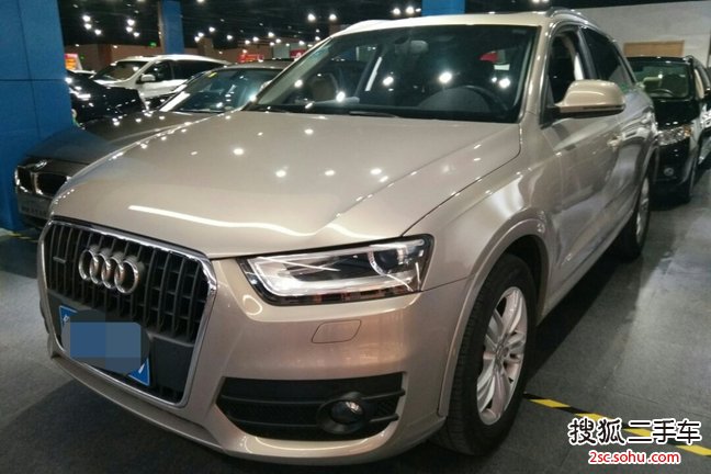 奥迪Q32013款35 TFSI 全时四驱技术型