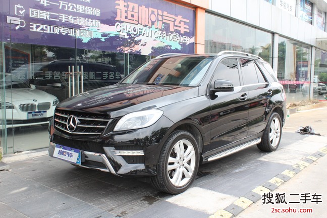 奔驰M级2014款ML320 4MATIC