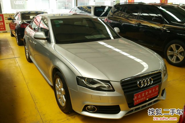 奥迪A4L2009款2.0TFSI 舒适型