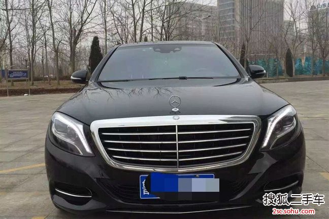 奔驰S级2014款S500L 4MATIC