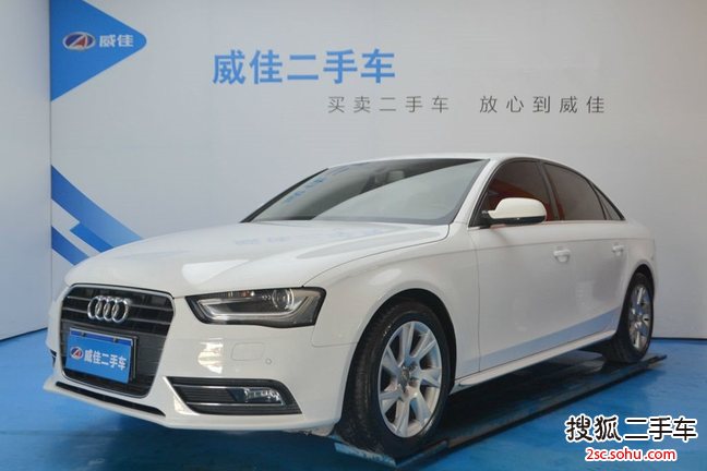 奥迪A4L2013款35 TFSI 自动标准型