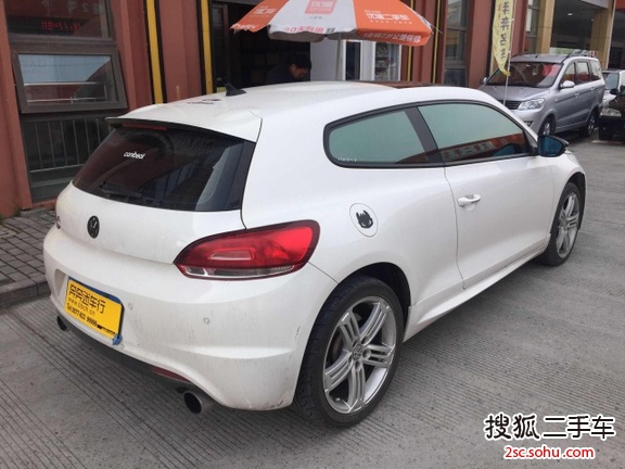 пR2011R 2.0TSI