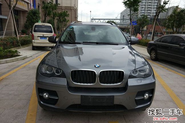 宝马X62011款xDrive35i