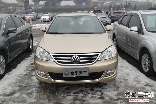 大众朗逸2011款1.4TSI DSG 品雅版