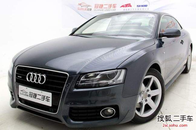 奥迪A5双门2010款3.2FSI quattro