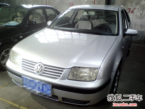 大众宝来2011款1.6L 手动 时尚型