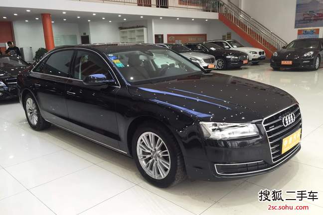 奥迪A8L2014款45 TFSI quattro舒适型