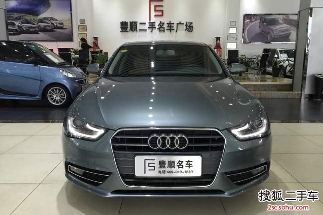 奥迪A4L2013款35 TFSI 自动标准型