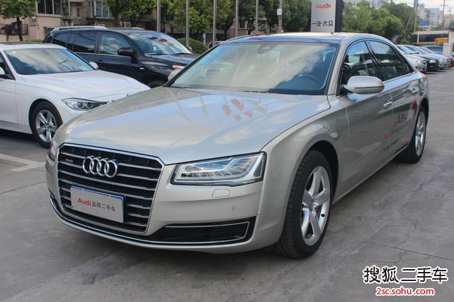 奥迪A8L2014款45 TFSI quattro豪华型